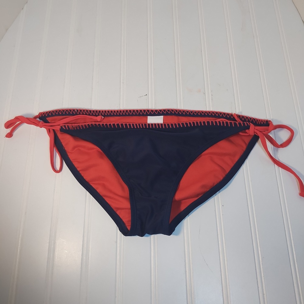 Xhilaration Navy Blue & Red Side Tie Bikini Bottoms Large Low Rise Retro Classic